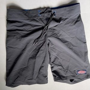 30” Gray Swimsuit Vineyard Vines